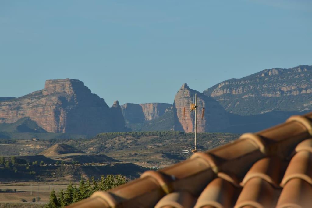 Apartamento Atico Con Terrazas, Garaje Y Ascensor En El Casco Antiguo Huesca Exterior foto